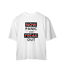 Camisa Oversized Now Panic and Freak Out
