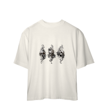 Camiseta Oversized Three Skulls