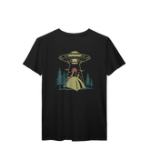 Camiseta T-Shirt Prime Aliens Abduzindo Barraca